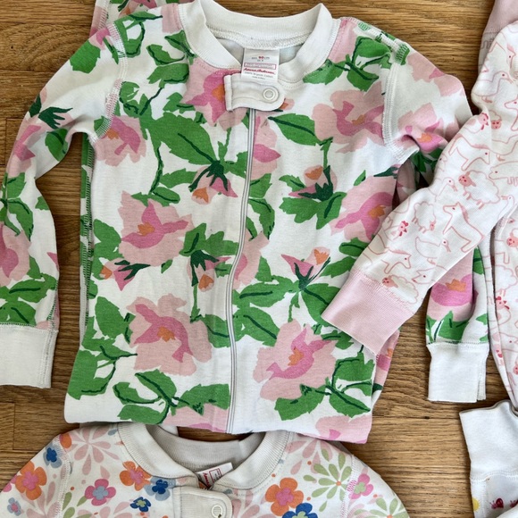 Lot of 4 Hanna Andersson Organic Cotton Pajamas - Picture 5 of 7